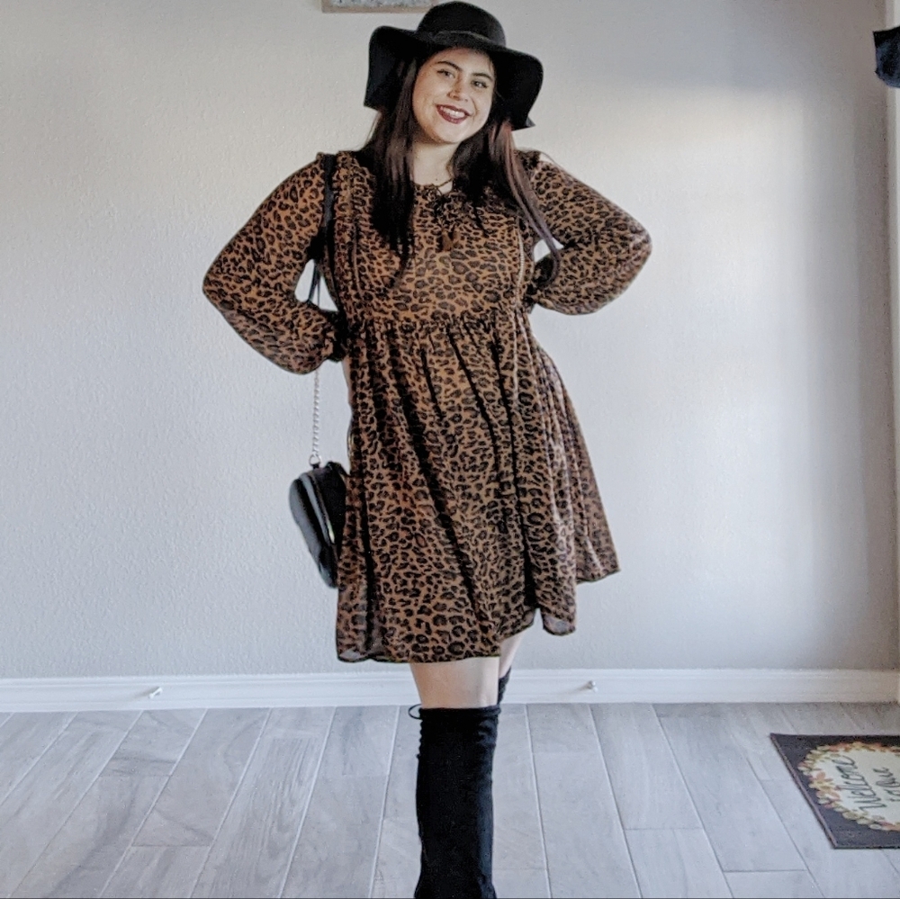 Time and Tru Animal Print Long Sleeve Dress